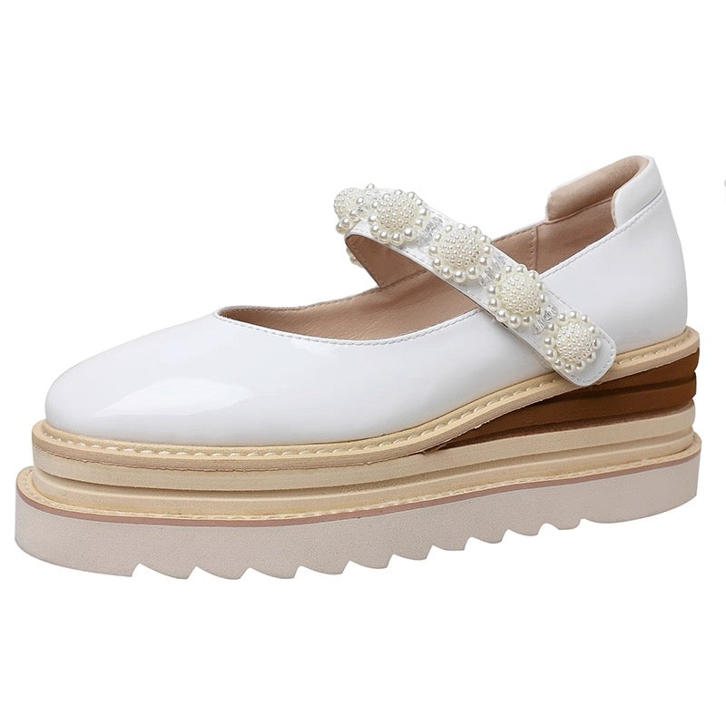 Genuine platform shoes