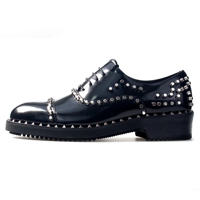Pinned loafers
