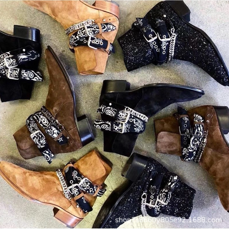 Chelsea boots