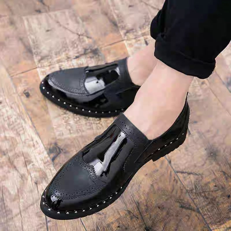 Black shoes