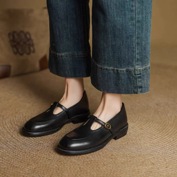 Washed leather low-heeled loafers