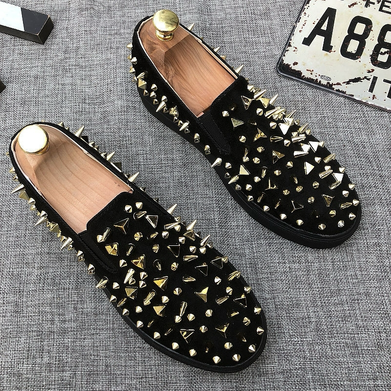 Spikes sneaker