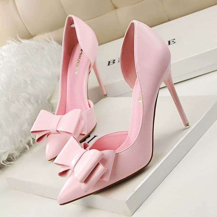 Bow Heel