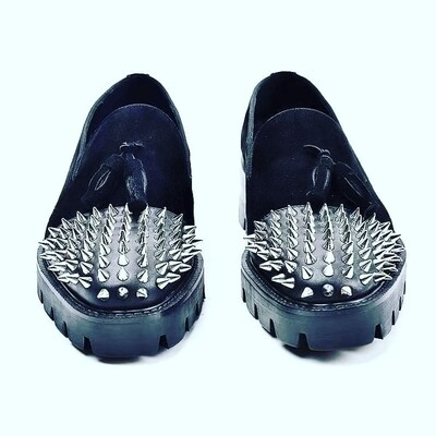 Front spikes Loafers