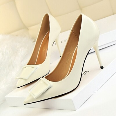 High heel 10