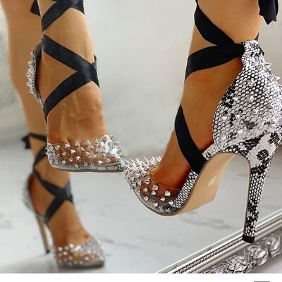High heel 34