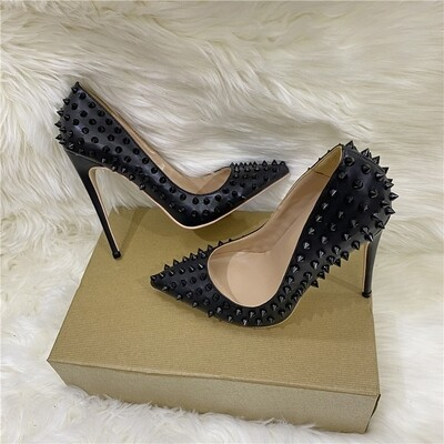 Matte black heel