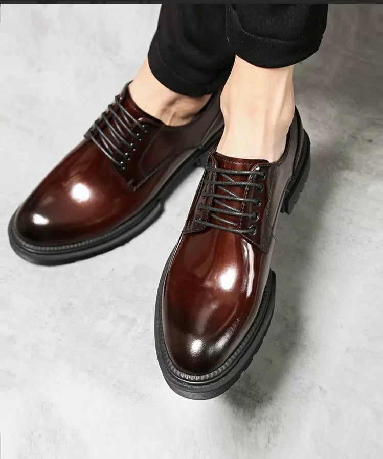 Modern office shoes
