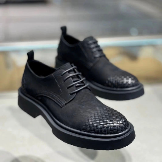 Black shoes