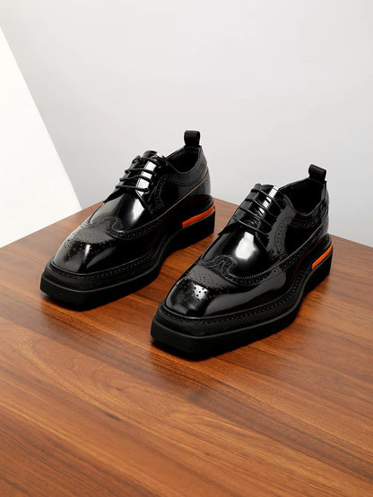 Formal lace shoes