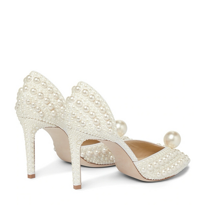 Sharp point pearls heel
