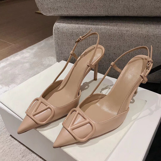Nude pushin