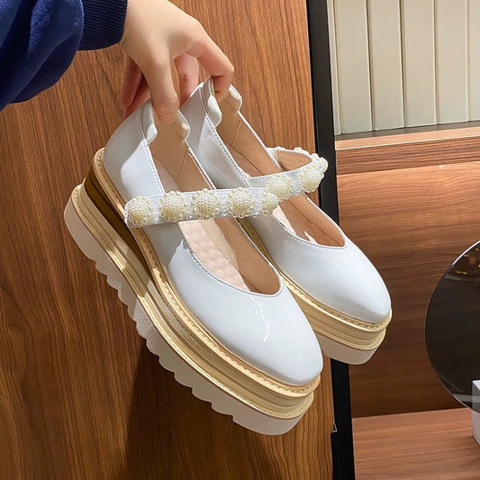 Genuine platform shoes