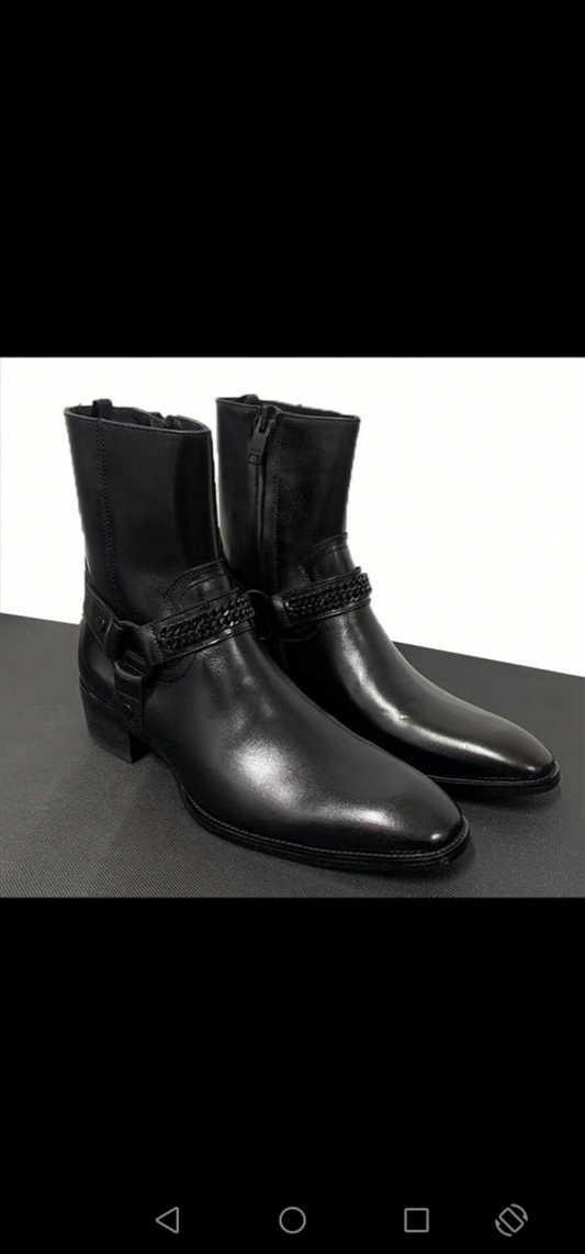 LEATHER CHELSEA BOOTS