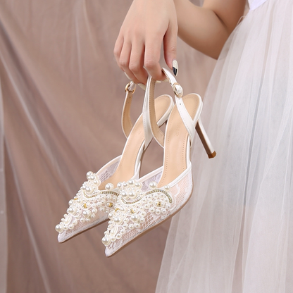 Bridal lace heel
