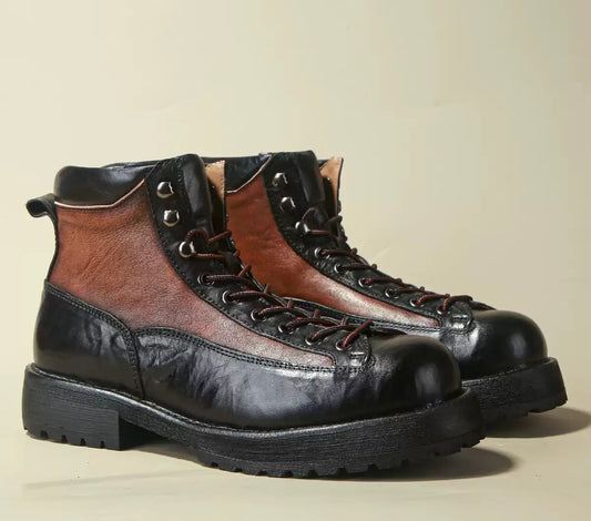 Retro style leather boots