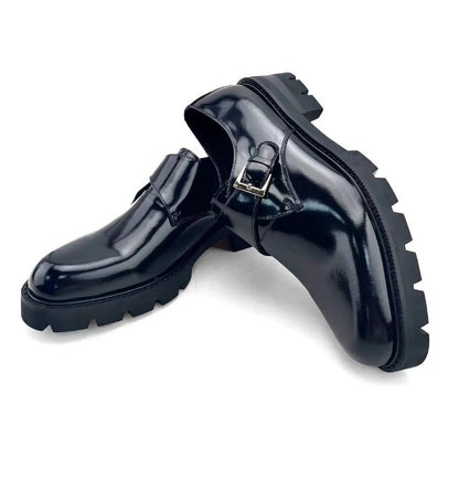 Black shoes