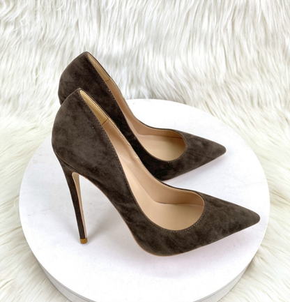 Suede pertunia