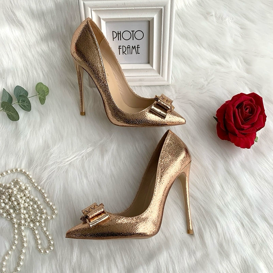 Gold heel
